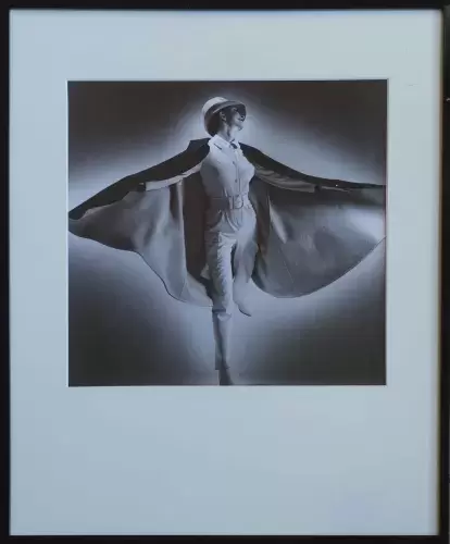 Robert-Jean Chapuis. La Cape Chauve-Souris. Photographie d'art.achat décoration
