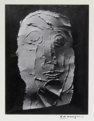 achat photographie Masque de femme vu de face de Marc Vaux