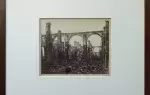 achat photographie historique Les pilastres de brique se dressent, désolés, comme seuls témoins des immenses entrepots disparus dans les flammes.  Photographie provenant de la maison Ferrier et Lecadre